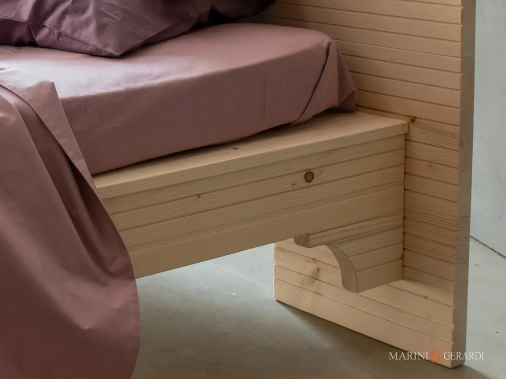 Letto matrimoniale legno massello gastone Letto matrimoniale legno massello - MAUI - Lenzuola Matrimoniali con angoli per materassi alti